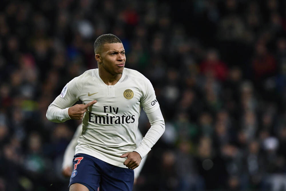 权力的面孔：斯大林如何塑造他的统治神话？